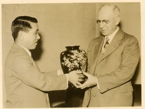 A vase for George Phelps